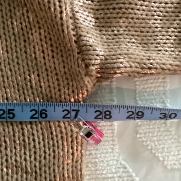 Chic Leopard Print Crew Neck Sweater - Picture 5 of 11